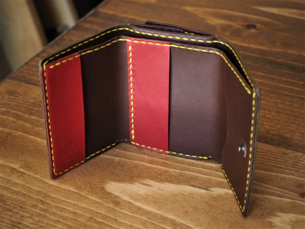 （フルオーダーメイド）コンパクト三つ折り財布（内側）