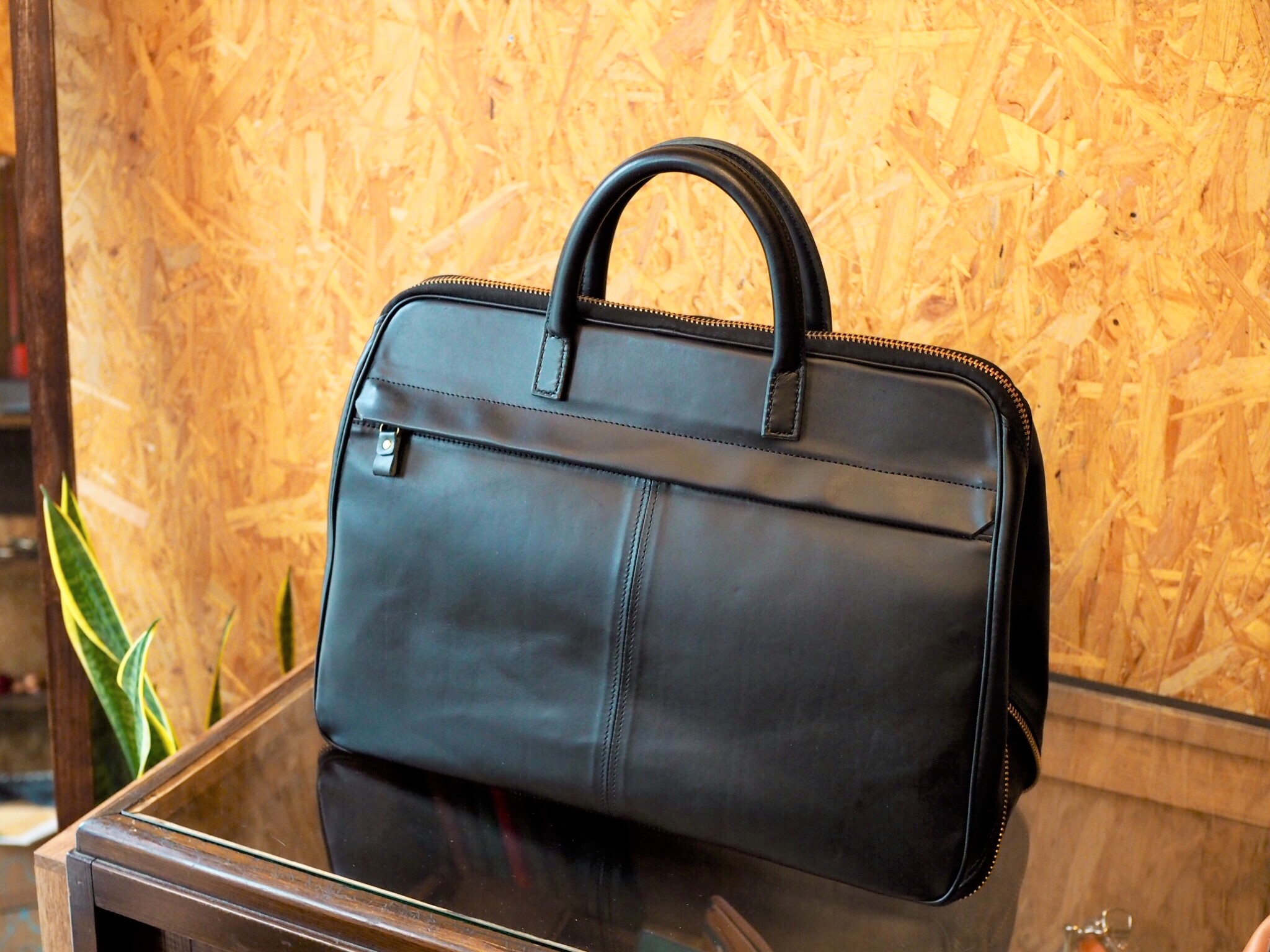 ファスナーマチ付ビジネスバッグ – 革工房むくり 【革小物販売  